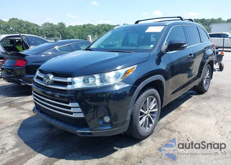 2017 Toyota Highlander Xle из США, поврежденный, VIN 5TDJZRFHXHS444815